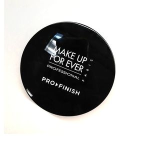 Makeup forever pro finish 168 golden camel